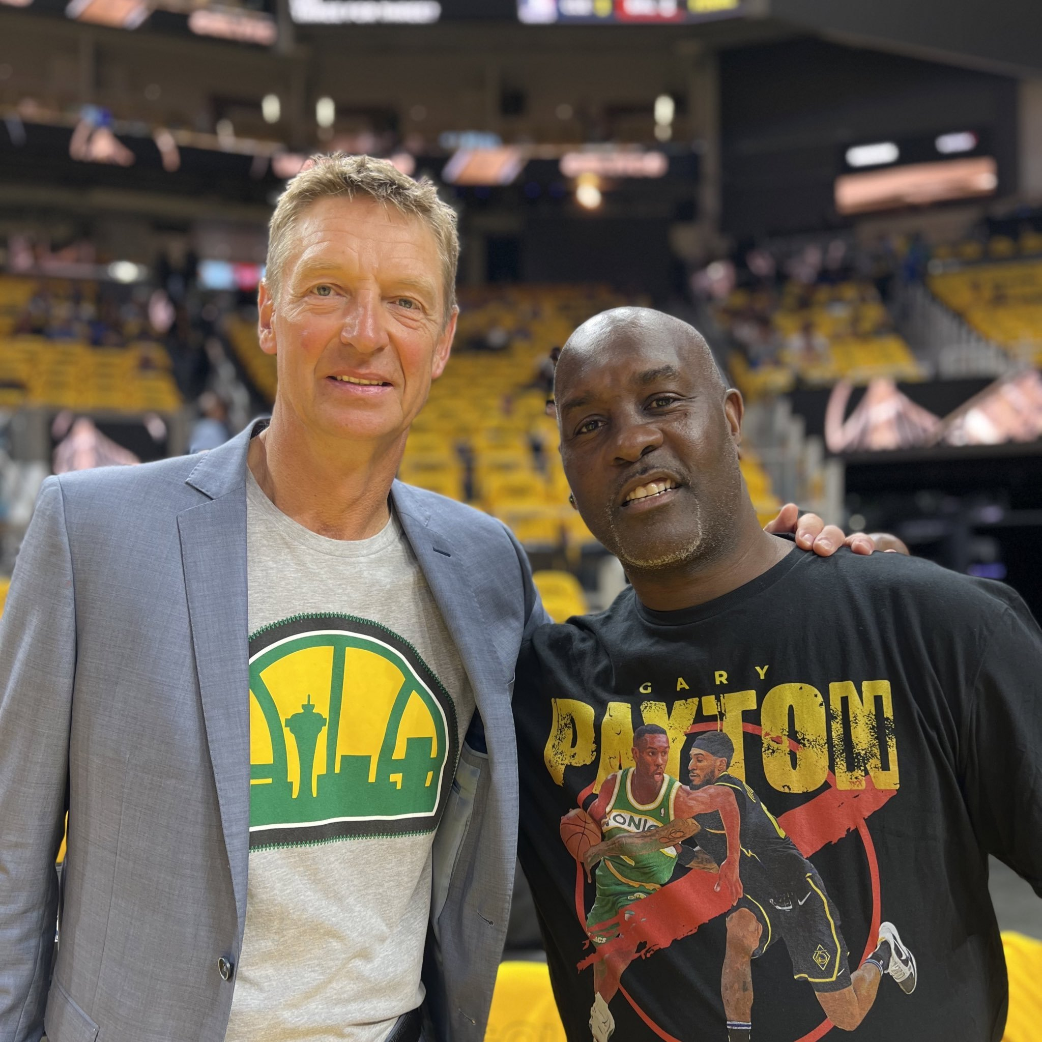 伦比的投篮 伦比的投篮